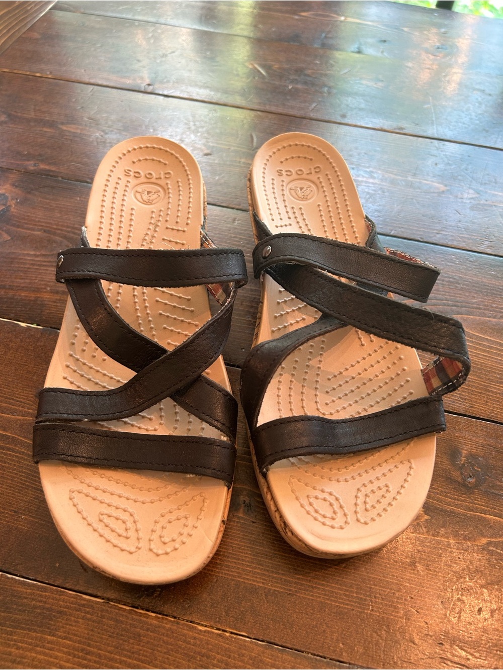 Crocs Women’s Size 7 Black Wedge Strappy Sandals Cork & Rubber Soles